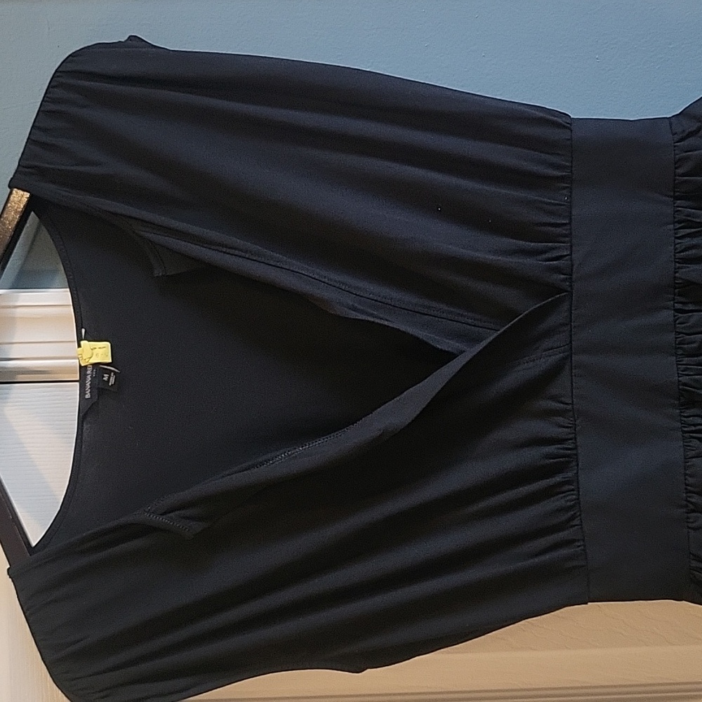 Dress - Picture 2 of 5